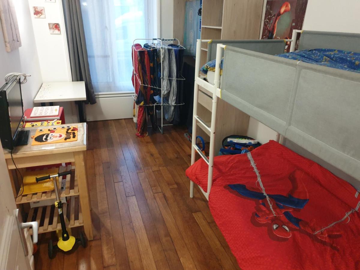 Apartment Super F3 A Cote De Land Et Paris